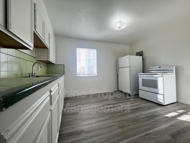 997 Chapel Dr Unit 6, Bountiful, UT 84010 Condo for Rent in Bountiful