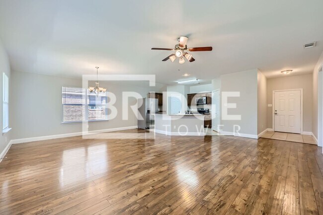 Building Photo - 15648 Gatsby Ln