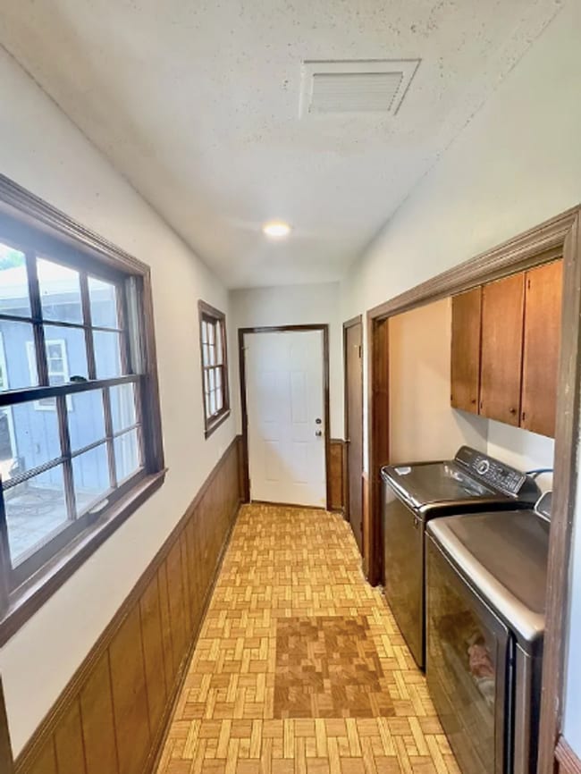 Building Photo - Beautiful 3 Bedroom in Fitzgerald