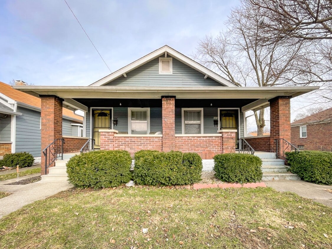 Primary Photo - 867-867 N Linwood Ave