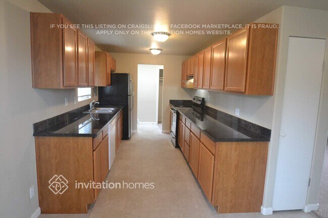 Foto del edificio - 8305 43rd Pl W