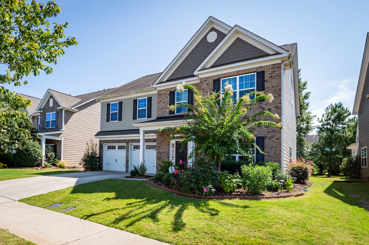 3944 Franklin Meadows Dr, Matthews, NC 28105 House for Rent in