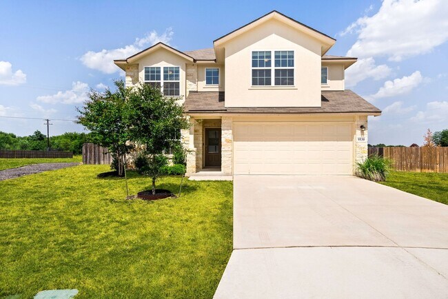 Building Photo - Greenbelt on Over a 1/4 acre - 9530 Cord G...