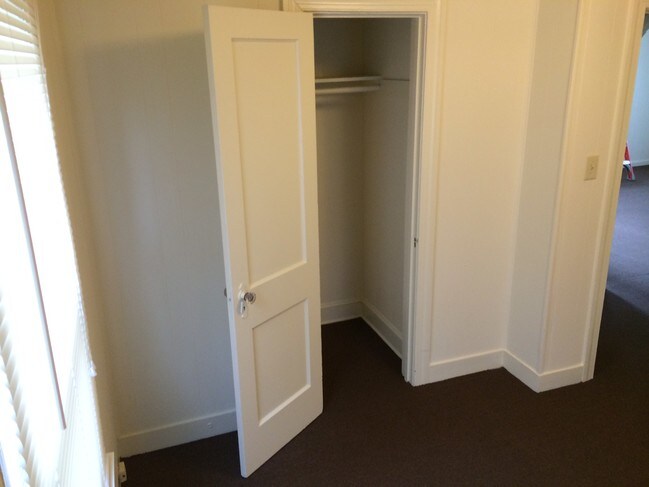 Foto del edificio - 410 S Park Dr