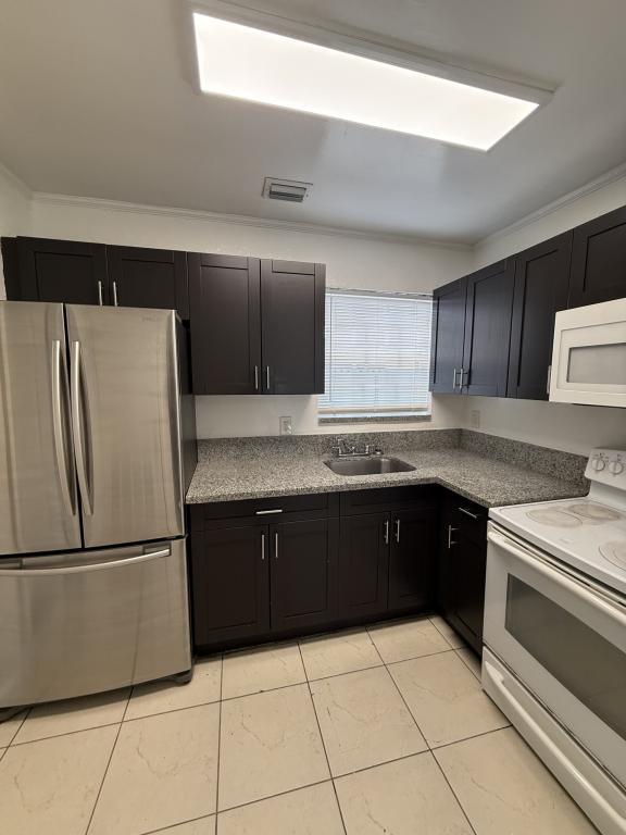 Foto del edificio - 2668 Prairie Ln