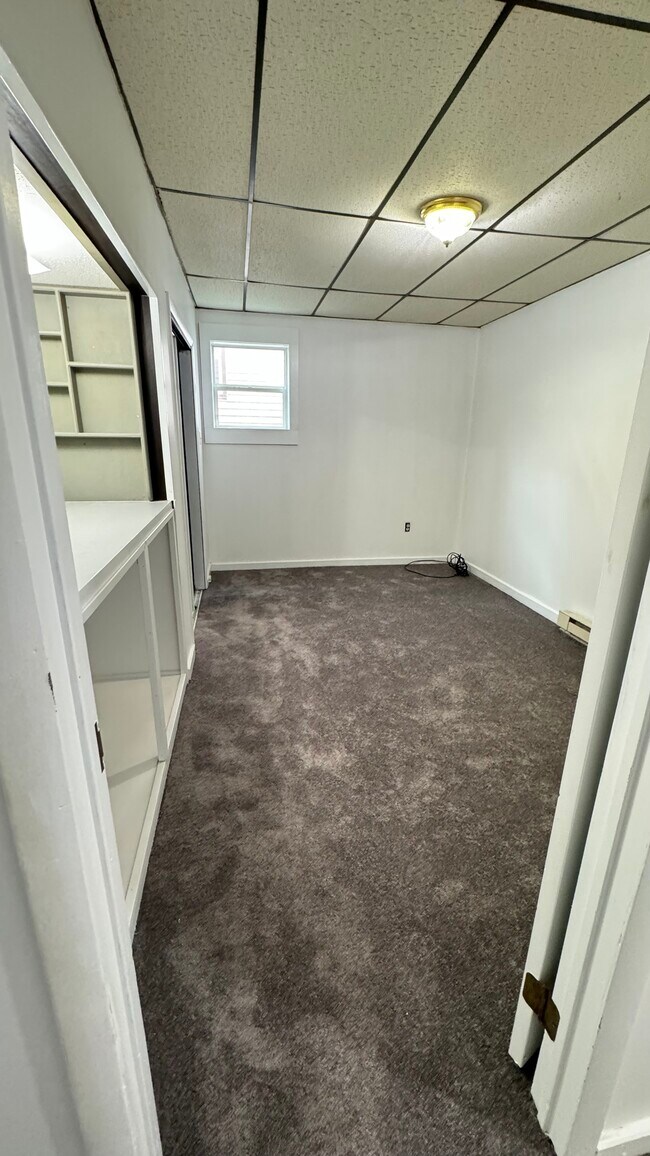 master BRM - 1335 Amherst St