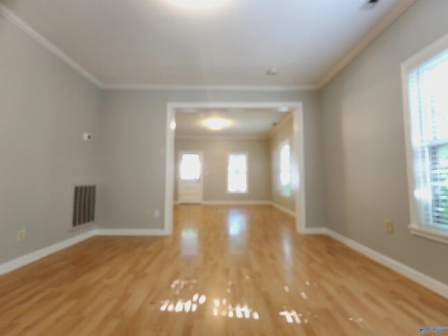 Foto del edificio - 1618 Beirne Ave NE