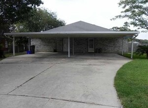 Building Photo - 8117 Willet Trail