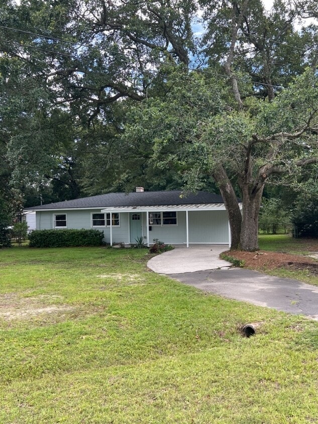 5918 Hagood Ave, Hanahan, SC 29410 House Rental in Hanahan, SC