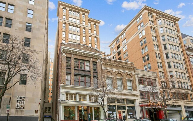 Building Photo - 915 E St NW