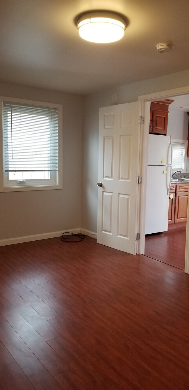 Bedroom - 724 Newman Dr