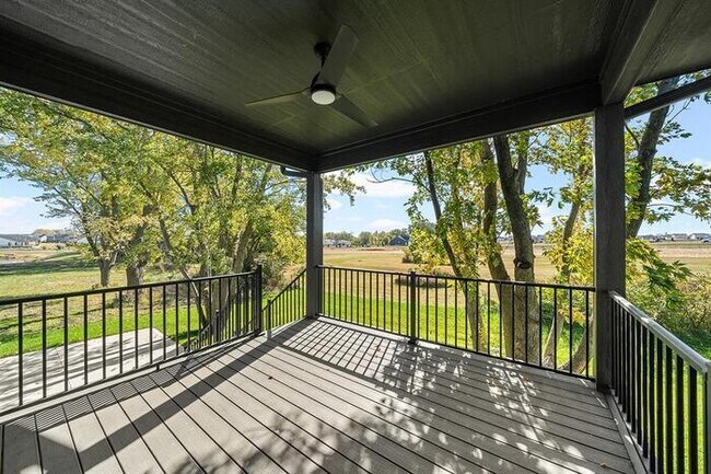 Foto del edificio - 70 NW Wilder Ct