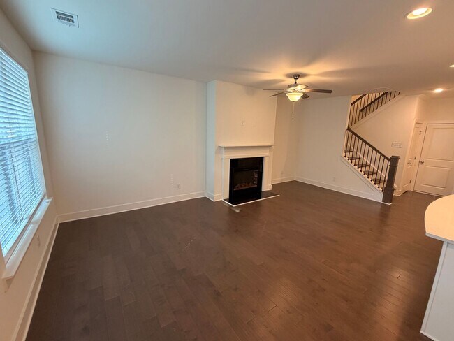 Foto del edificio - Unwind in Winder, with a Beautiful 3 Bed 2.5 Bath Townhome!
