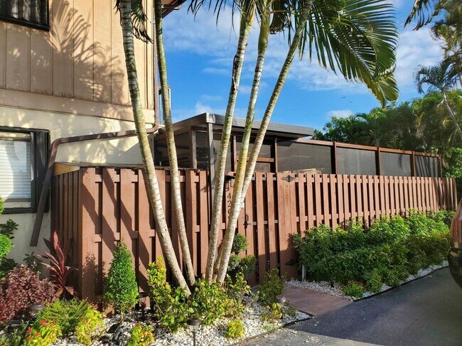 Foto del edificio - 4269 S Landar Drive  Lake Worth Fl 33463