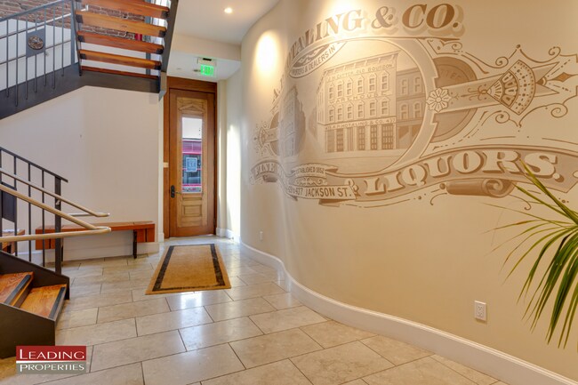 Building Photo - 25 Hotaling Pl