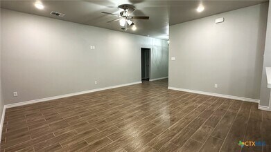 Building Photo - 5202 White Rose Dr