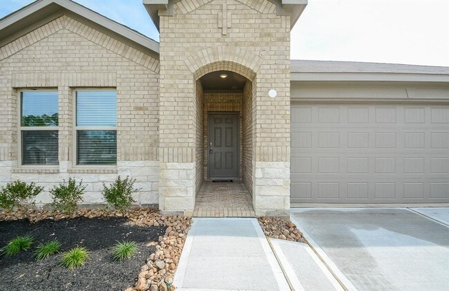 Building Photo - 6508 Wild Cilliment Ct