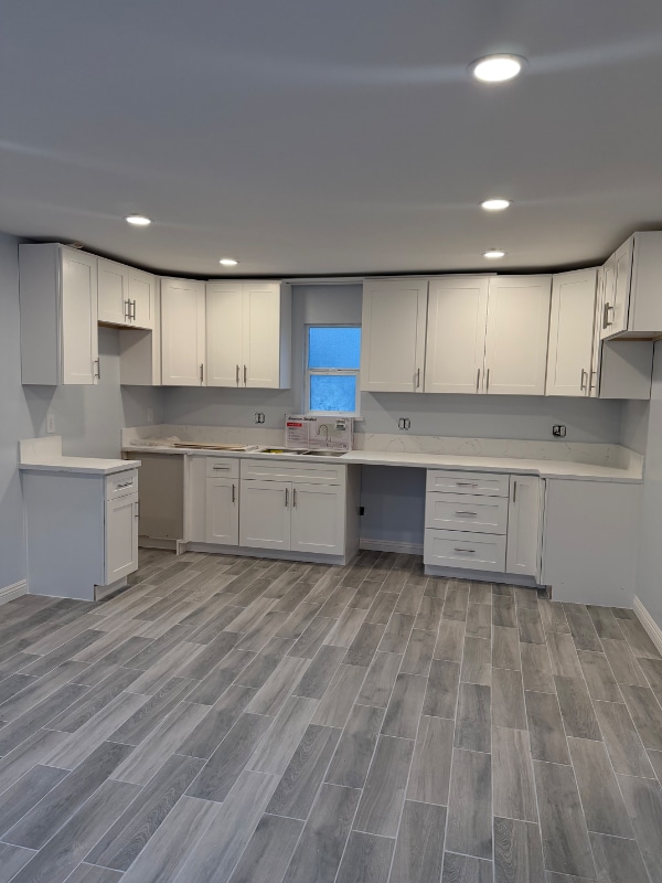 Building Photo - 265 N Campus Ave