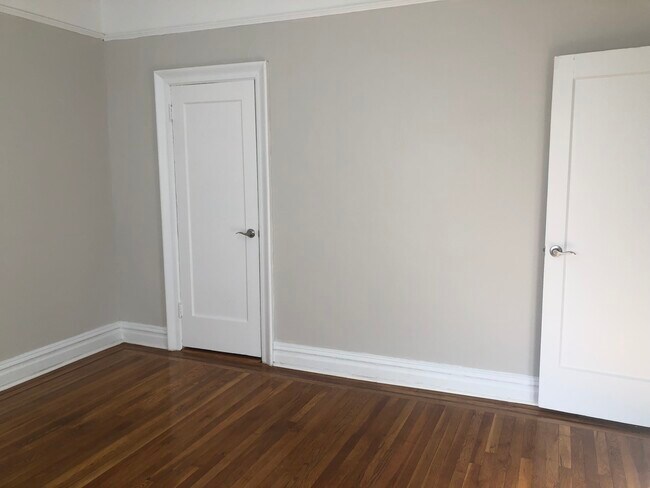 Foto del edificio - The Manor