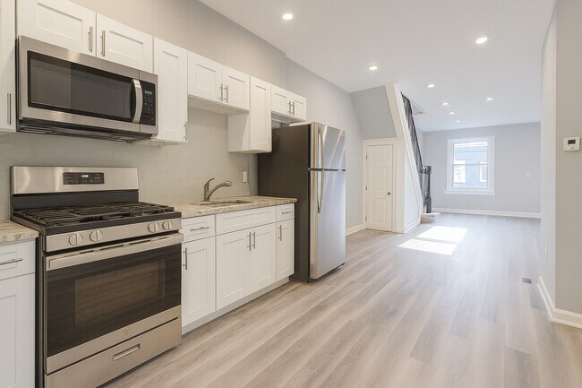 Foto del edificio - 7019 Saybrook Ave