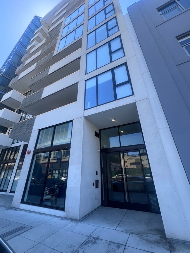 Foto del edificio - Epic REA - Newly Modern  2BR + 2BA in the ...