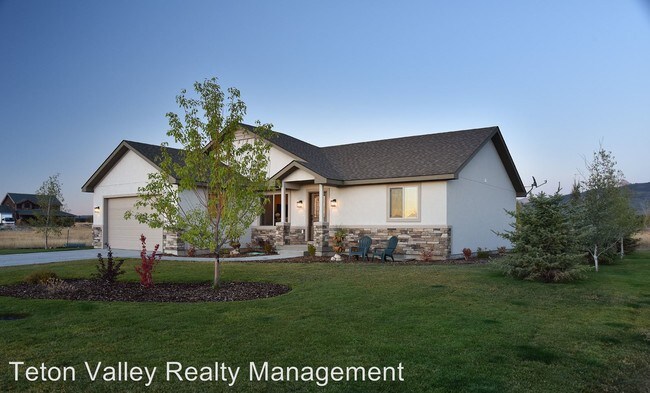 Foto del edificio - 837 Dusty Trail Rd