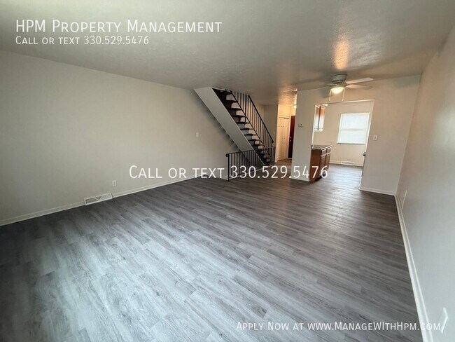 Foto del edificio - 232 Northwest Ave