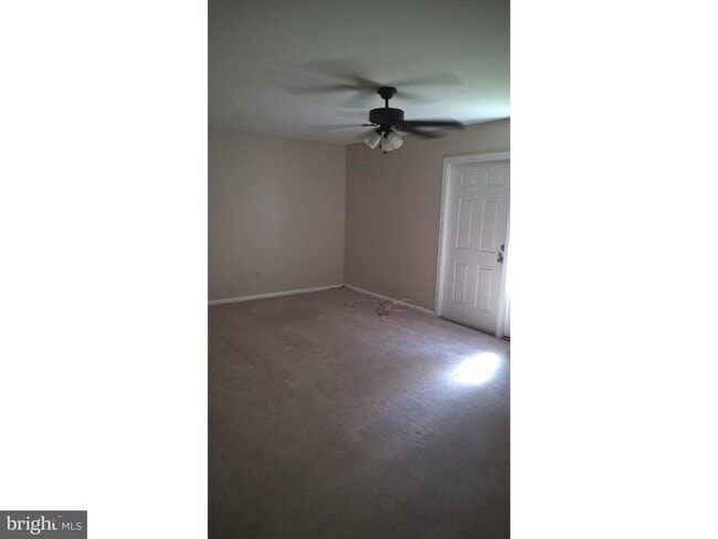 Building Photo - Twin home in Saddlebrook