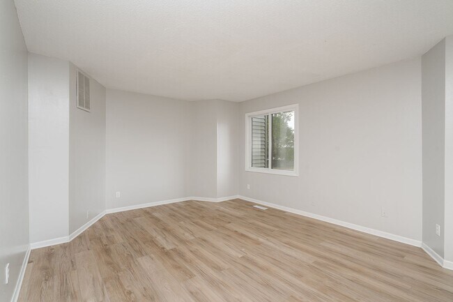 Foto del interior - 12751-12771 Greenwood Dr