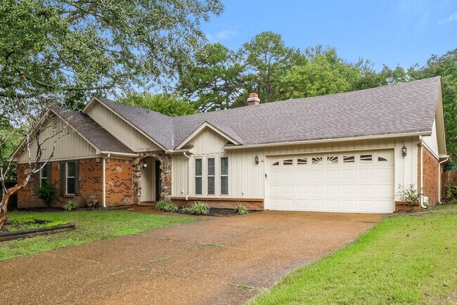 Building Photo - 8620 Kettering Dr