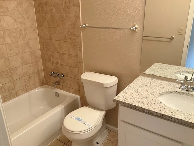 Foto del edificio - 17773 E Bethany Dr