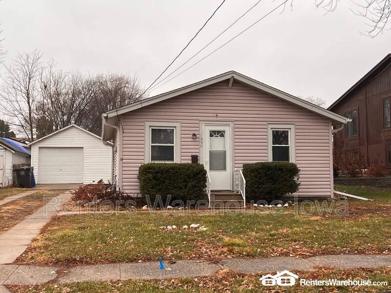 1330 E 25th Ct, Des Moines, IA 50317 House Rental in Des Moines, IA