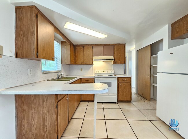 Foto del edificio - 2 Bed 1 Bath Home for rent in Holiday *NOW...