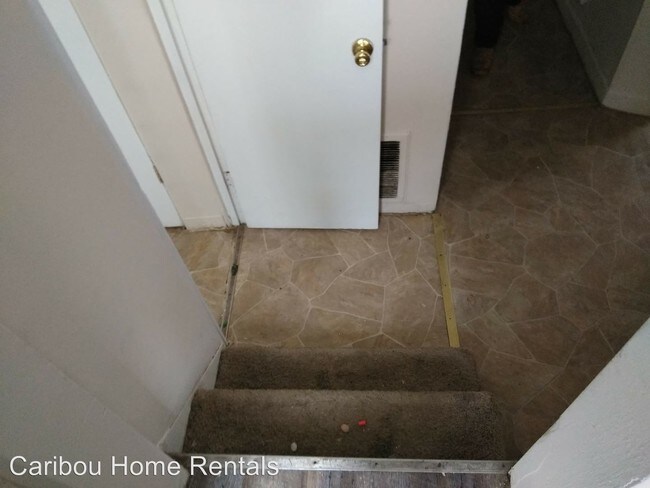 Foto del edificio - 3 br, 1 bath House - 3761 Monroe St