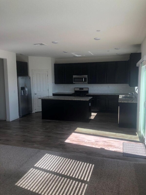 Foto del edificio - 7264 Corvus Cir