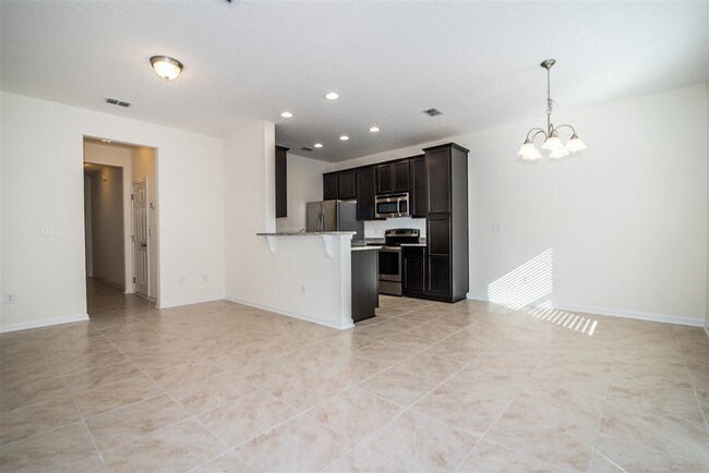 Building Photo - 129 Moultrie Village Ln