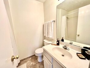 Building Photo - 8051 Bay Branch Dr Building Photo - 8051 Bay Branch Dr