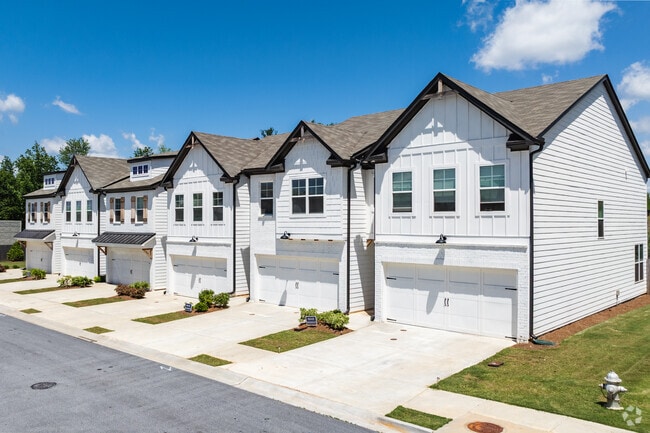Building Photo - Centennial Ridge