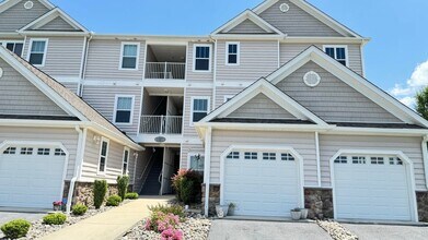 Building Photo - 5102 Pebble Ln
