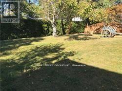 Building Photo - 557 The Kingsway