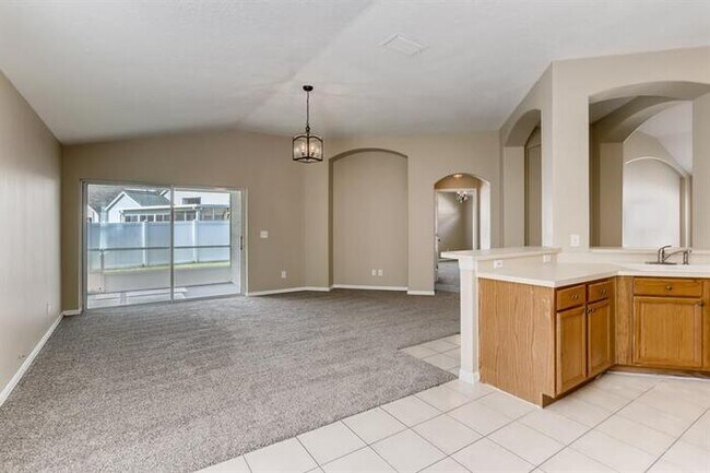 Foto del edificio - 19006 Weatherstone Dr, Tampa, FL, 33647