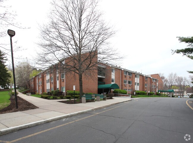 apartments of hartford federation square apartments rentals west hartford ct apartments apartments of hartford federation square apartments rentals west hartford ct apartments