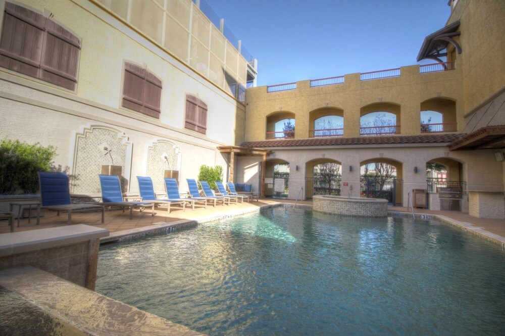 601 Studemont St Unit A3570, Houston, TX 77007 Room for Rent in