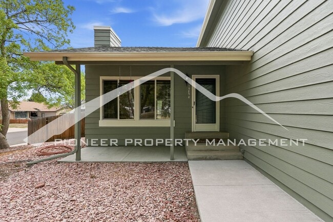 Photo - Beautiful Single Family Home Fenced in Yard and Central AC