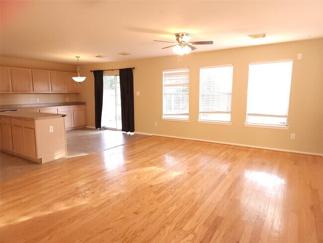 Building Photo - 3827 Brook Garden Ln