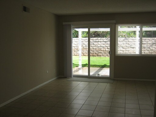 Building Photo - 27702 Sequoia Glen Dr