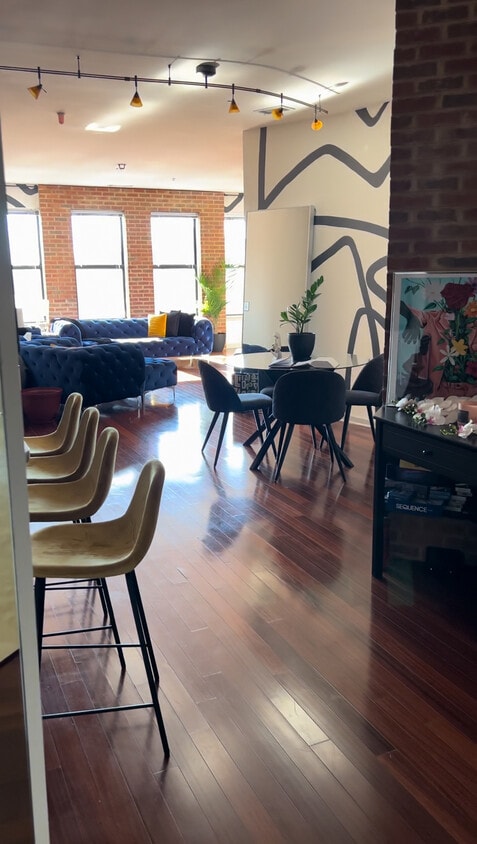 Photo - 898 Oak St SW (Atlanta, GA)