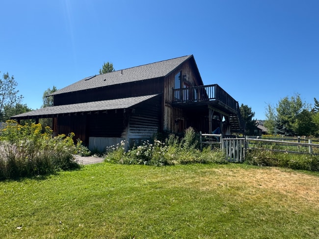 Building Photo - 4944 Hugo Way