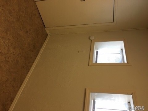 Building Photo - 4 Espie Ln