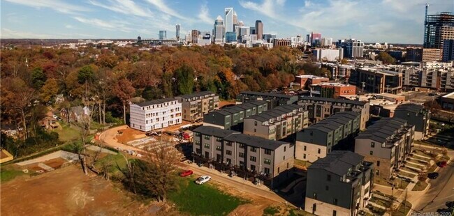 Foto del edificio - 436 W Tremont Ave